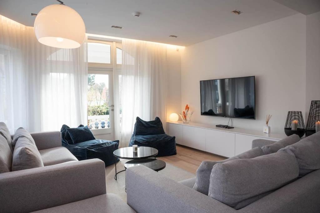 Cozy 3Bd House With Private Terrace And Parking Villa Knokke-Heist Exteriör bild